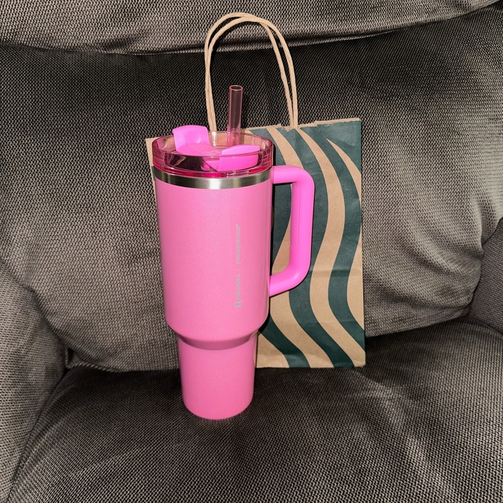 LIMITED EDITION Starbucks X Stanley Winter Pink Cup